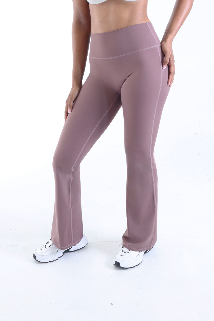 UC025 Align Flare Leggings - Plum
