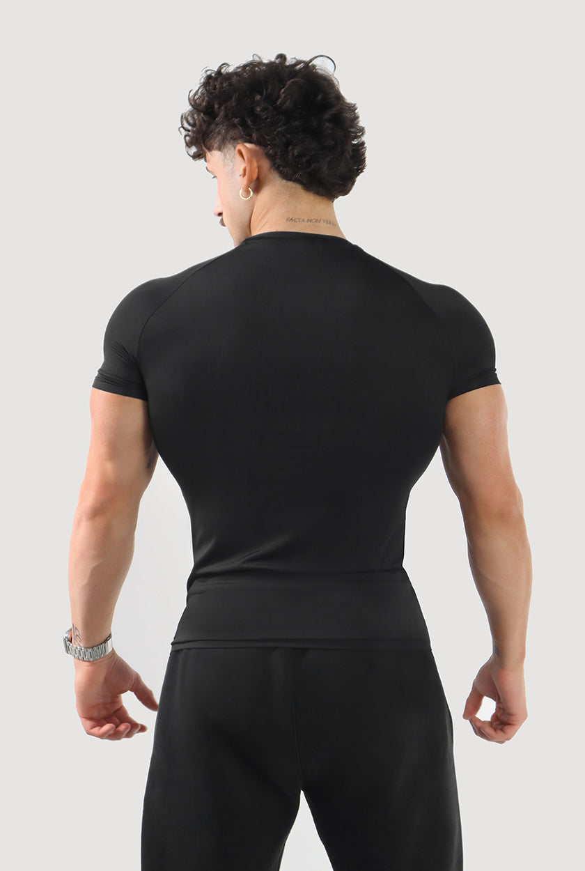 UC08 Resurgence Compression Tee - Black/Red