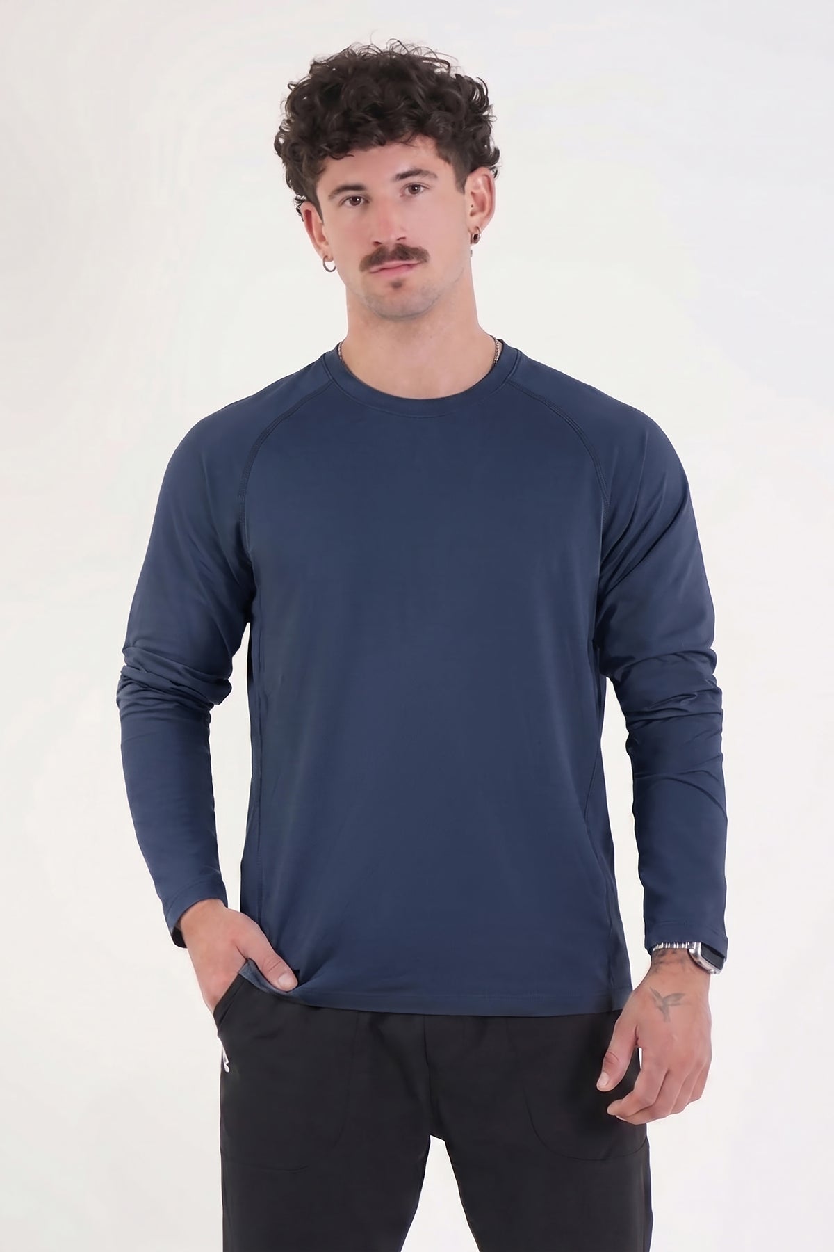 UC032 Summit Long Sleeve - Navy