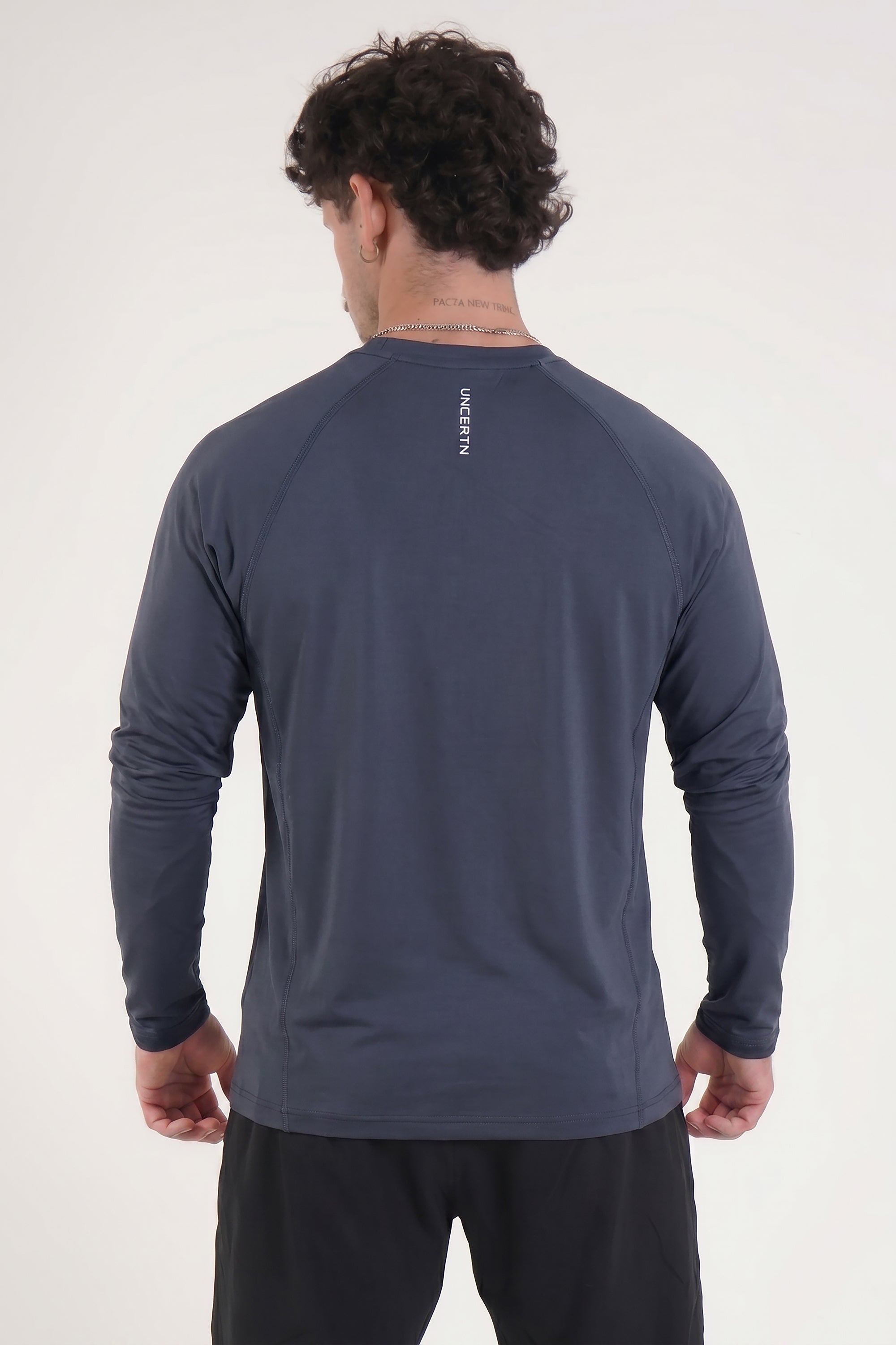 UC032 Summit Longsleeve - Navy