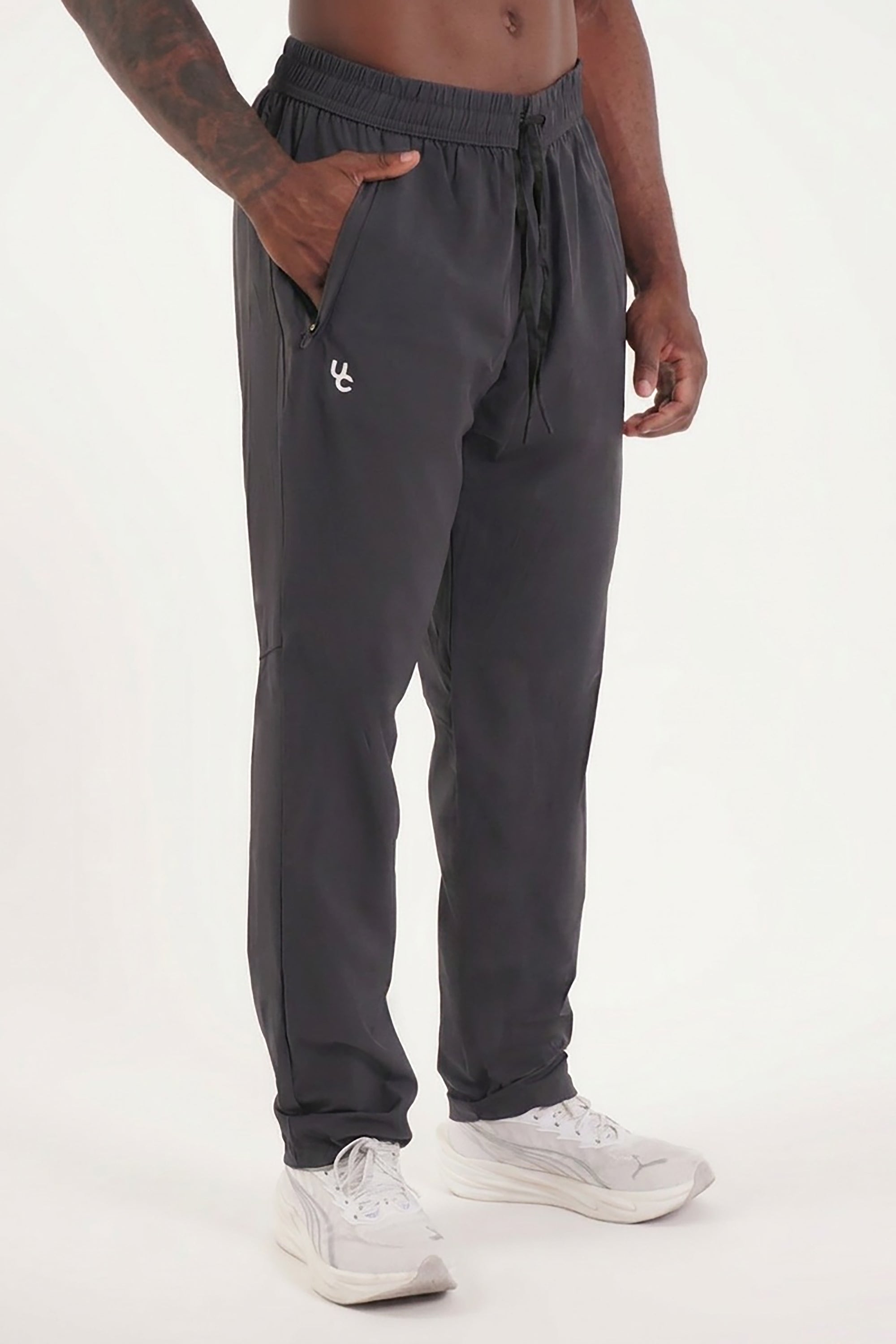 UC025 Summit Joggers - Dark Grey
