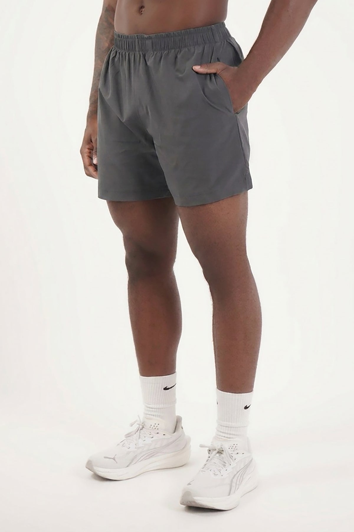 UC032 Summit Everyday Shorts 5" Inseam - Dark Grey