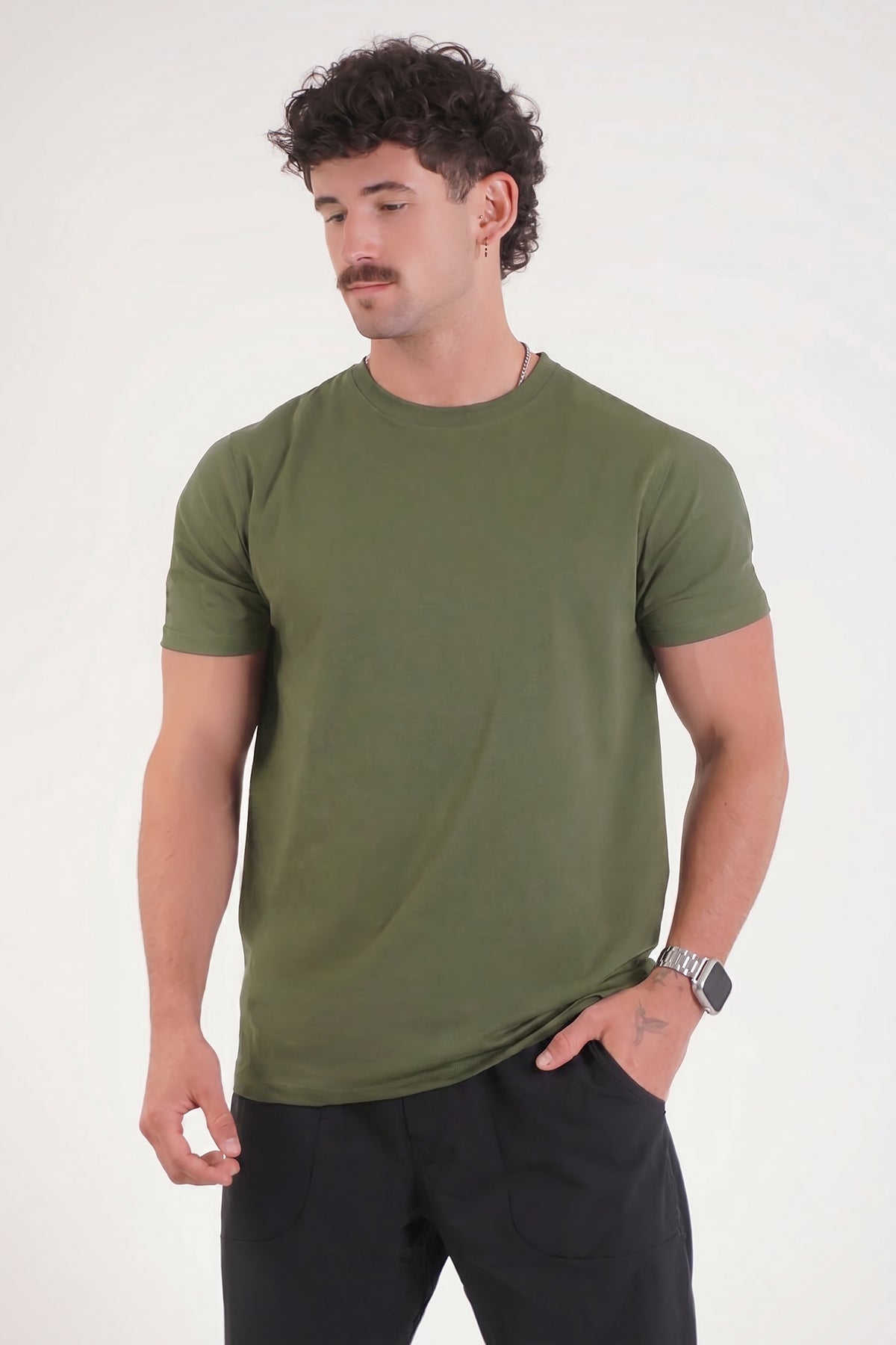 UC025 Summit Everyday Tee - Dark Green