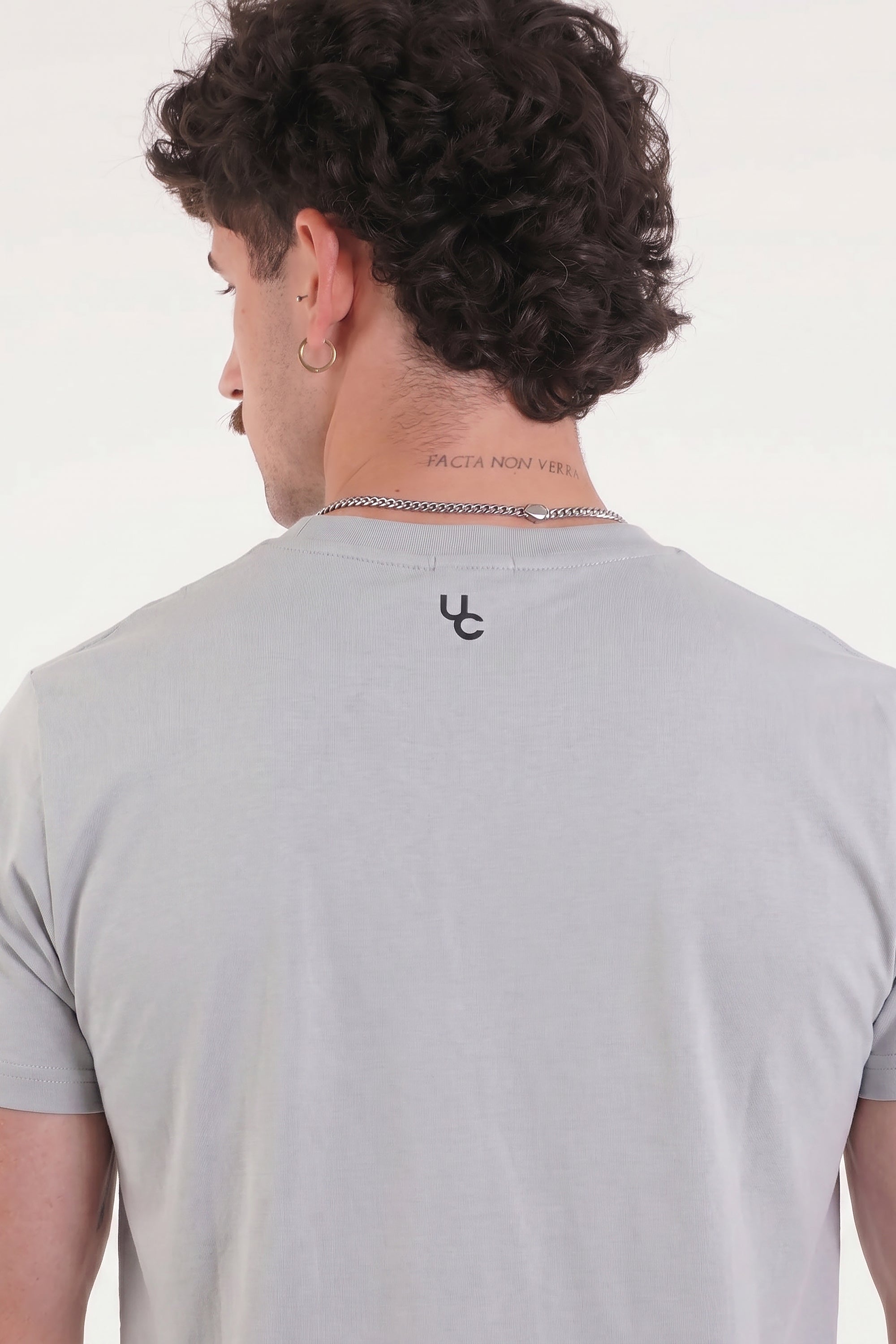 UC025 Summit Everyday Tee - Cloud Grey