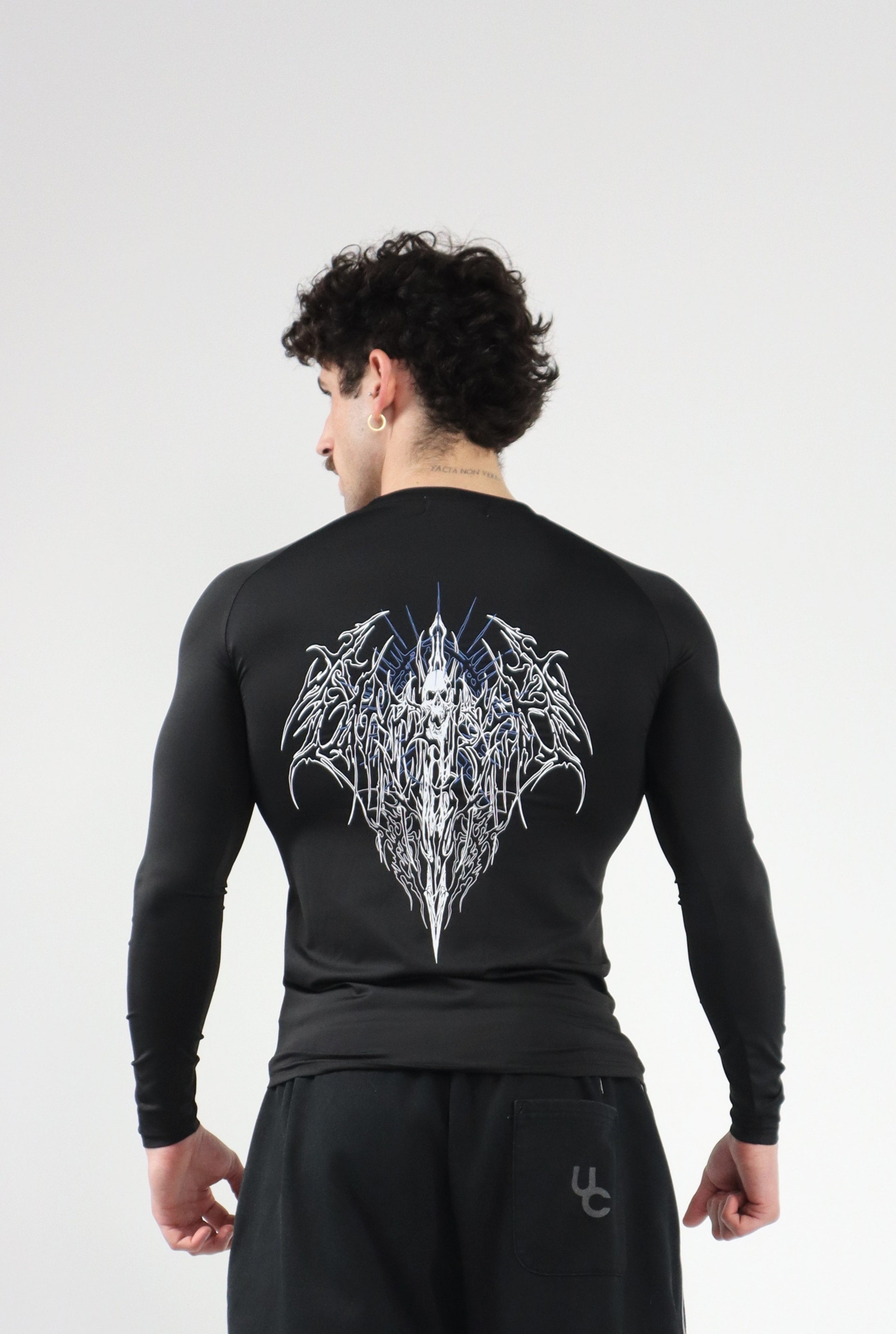 UC046 Void Compression Longsleeve - Black/Blue
