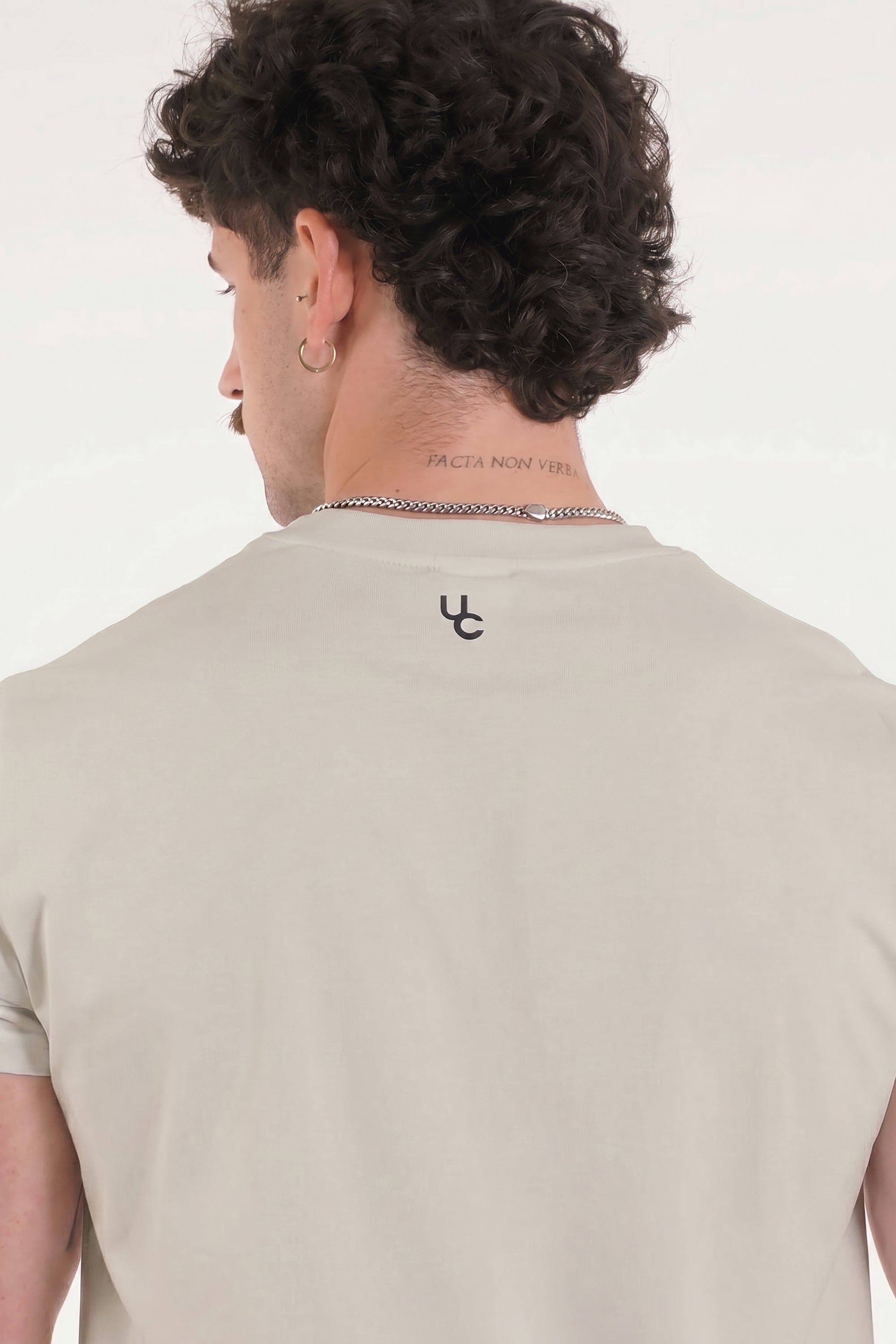 UC025 Summit Everyday Tee - Taupe