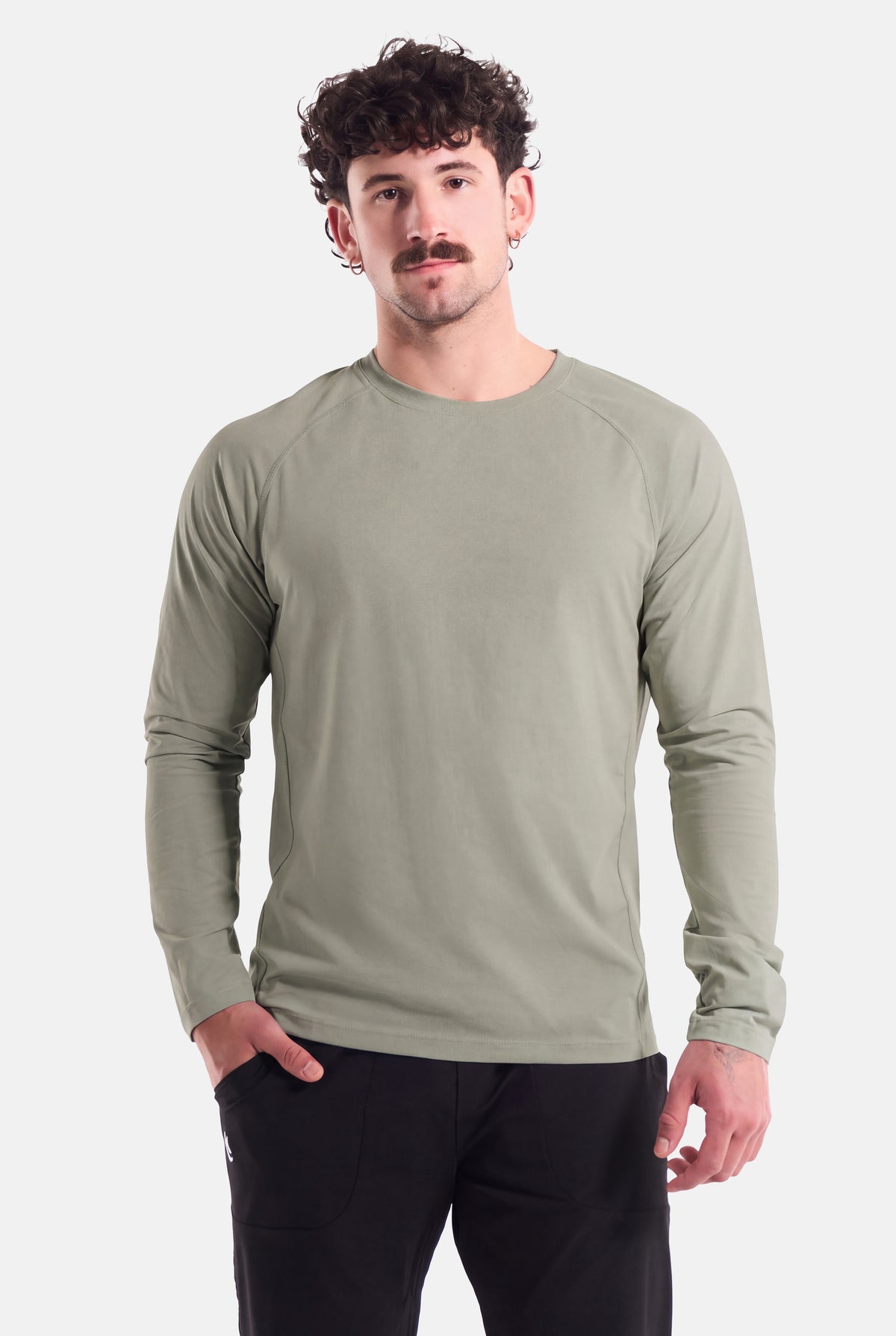 UC032 Summit Long Sleeve - Moss Green