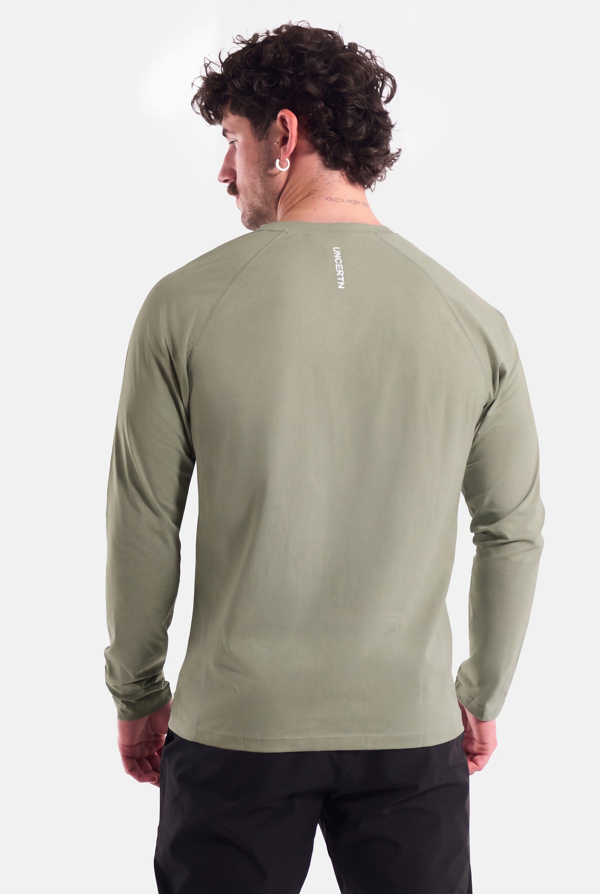 UC032 Summit Long Sleeve - Moss Green