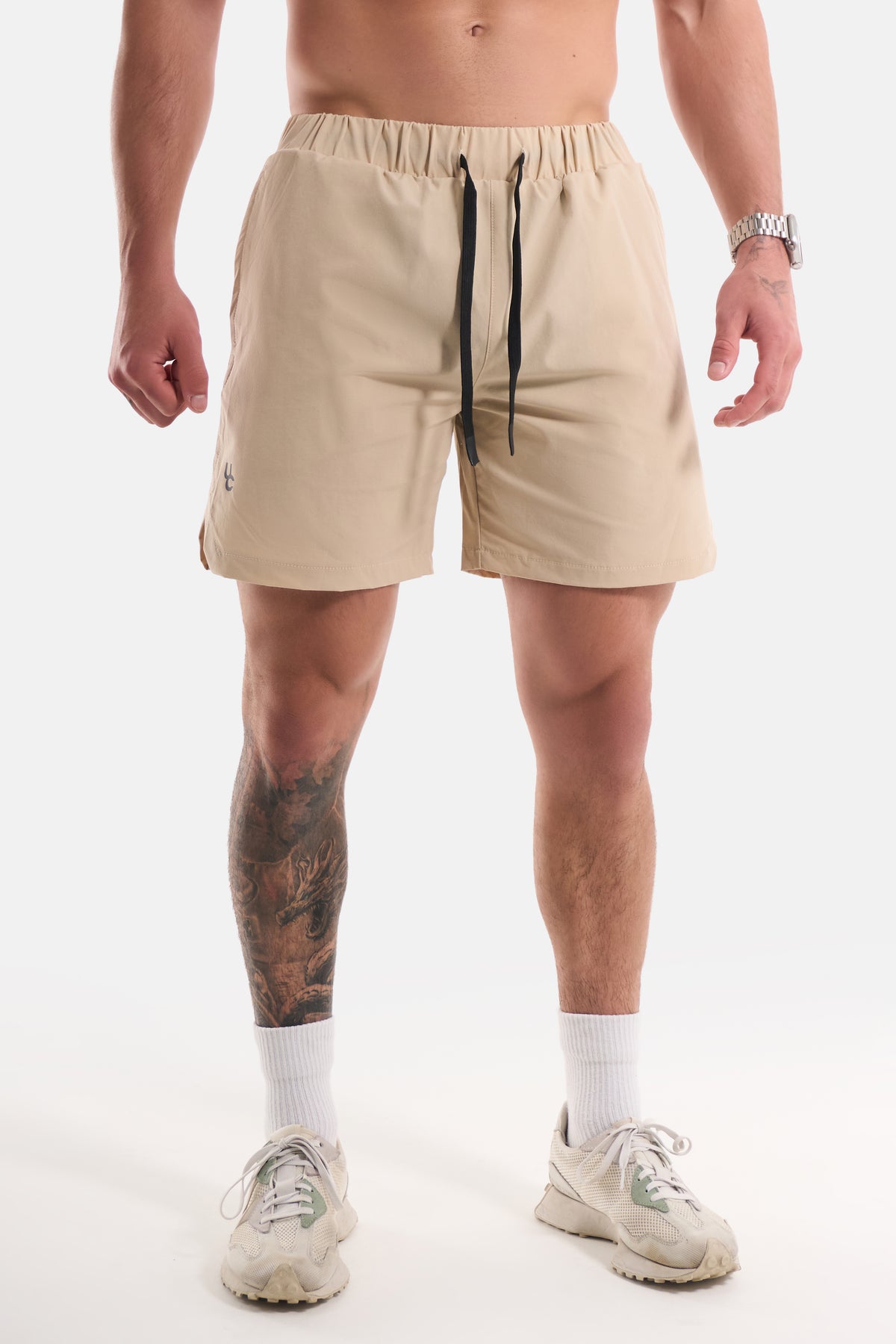 UC025 Summit Performance Shorts - Sand