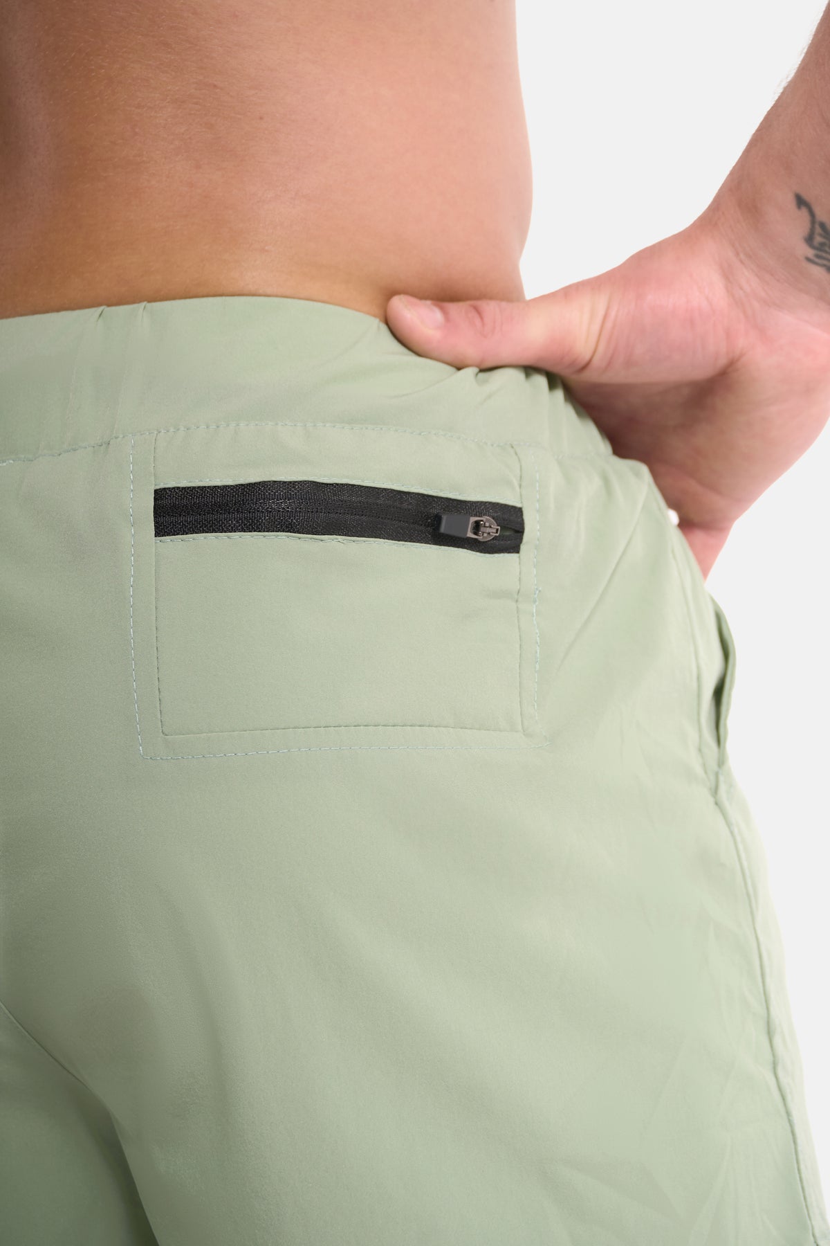 UC032 Summit Liner Shorts - Sage Green